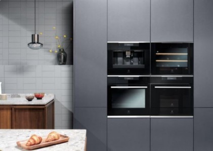 Встраиваемый винный шкаф electrolux kbw5x